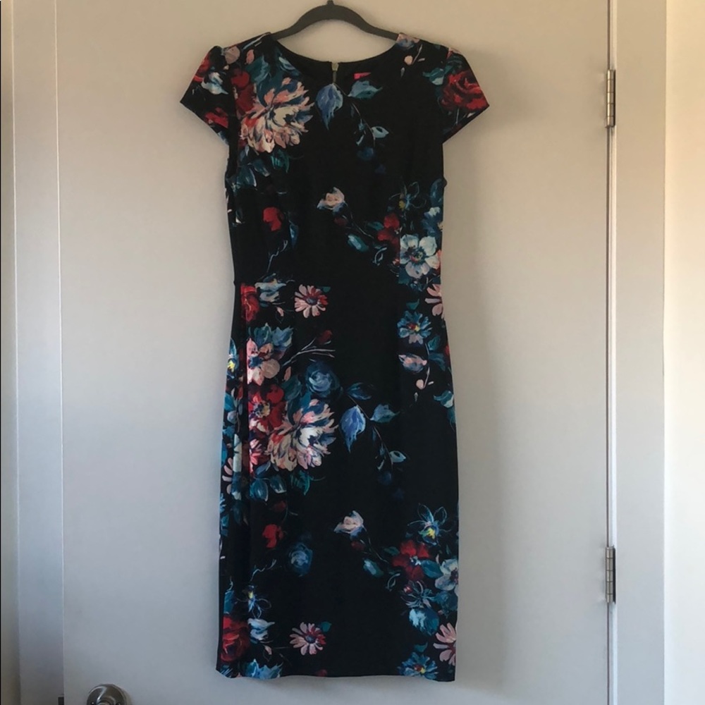 Navy/floral Betsy Johnson dress